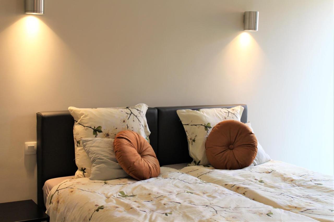 Bibi'S Boerderij Bed & Breakfast Veurne Bagian luar foto